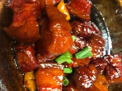 美女红烧肉-涌上外婆桥(南塘店)