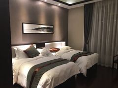 -清远熹乐谷温泉度假酒店
