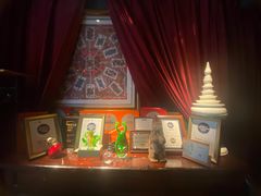 -弦月窗LUNETTE BY AMANDA(复兴路店)