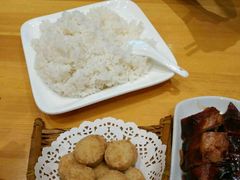-乌镇那一年小院主题餐厅(甘泉西路店)