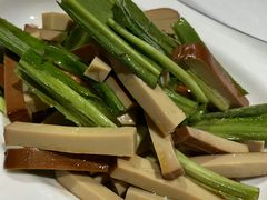 -小河盐帮·私家菜·烤鸭(三元桥·霄云路店)