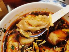 红汤辣馄饨-熙盛源(凤凰街店)