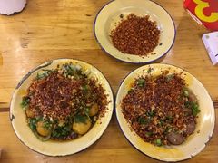 -拈签一笑黄牛肉辣卤串串