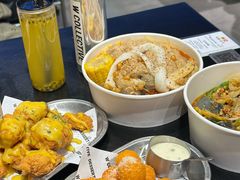 -W COLLECTIVE  DESSERT SHOP