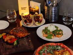 -埠口精酿夜景餐酒吧· BREWPORT BISTRO(长嘉汇重庆之眼店)