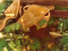 -邓莽子老火锅(中兴路总店)
