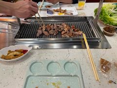 -呼伦贝尔烤羊·蒙古烤羊排(南田路总店)