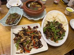 -小厨子私房菜·云南美食店