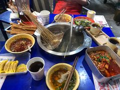 -马路边边串串香(苗栗路店)