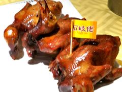 招牌烤乳鸽-石岐佬中山菜馆(张溪店)