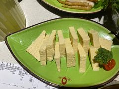 -一叶一世界•素食餐厅(环球中心店)
