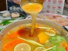 -禄婶鸡煲·打边炉