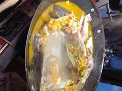 -黄泥岗·地道湖北菜(奥特莱斯店)