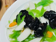 -九转小磨·非遗东北菜(群力店)