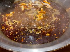 -红牌美蛙鱼头火锅(万辉国际广场店)