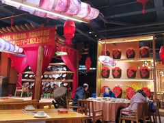 大堂-老滇山寨•云南特色菜•地方菜•民族风情歌舞表演(金碧店)