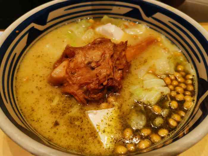 阿香米线(华润万家民乐店)-"附近很好的一家粉店了,免费加粉哦.