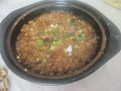 臭豆腐煲-阿隆煲店(秀仁苑店)