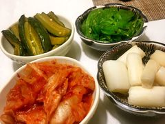 小菜四拼-肆月河豚·新淮扬(金融街店)