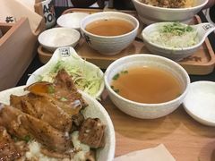 -熊吞·大碗丼烧肉饭(济宁万达广场店)