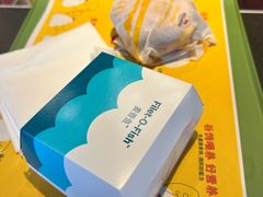 -麦当劳(虹梅路地铁站店)