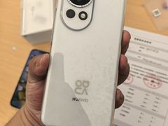 -华为授权体验店(中山公园来福士)