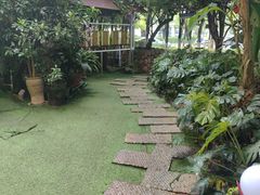-月亮眼花园餐厅书吧酒吧