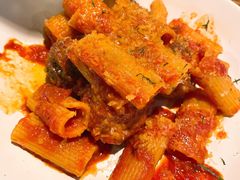 直通心粉配肉丸-Carbon莫卡哆·意大利复古集市餐厅(杭州大厦店)