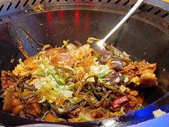 -营信刘罗锅铁锅炖(民主店)