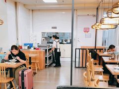 -小杨生煎(杭州东站店)