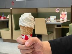 -海底捞火锅(凯德广场店)