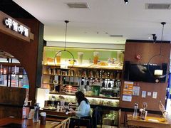 -呷哺呷哺(万达新世界店)