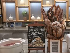 -食百绚全日制餐厅(成都棕榈泉费尔蒙酒店)