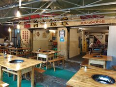 大堂-岗上渣渣老火锅(两路口店)