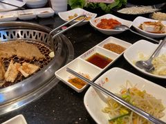 -木槿花韩式炭烤·熟成肉工坊(孙文东路店)