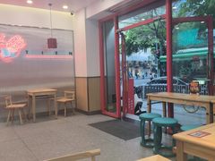 -塔斯汀中国汉堡(团一大店)