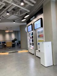 -变画·发型STUDIO