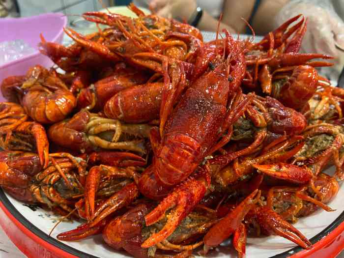 巴陵亿口香(天马店)-"小龙虾真的是长沙的经典小吃呀,来到长沙怎.