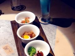 -穹六人间 people 6(岳阳路店)