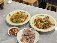-何永光123鲜牛肉馆(1号店)