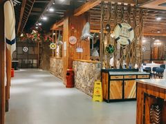 -宝燕海货工场(长江国际店)