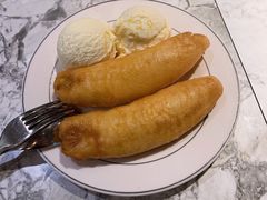 冰淇淋配炸香蕉-关夫人餐厅(阳光广场店)
