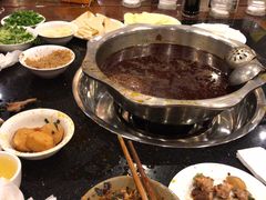 -冯记香辣兔火锅(茶店子总店)