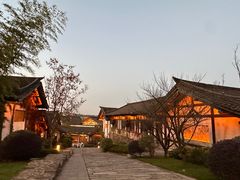 -茅山东方盐湖城景区