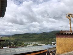 -噶丹松赞林寺