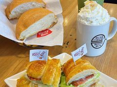 -劳顶笨咖啡(西塔店)