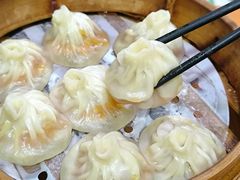 -莱莱小笼·乔艾