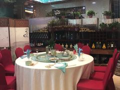 -鹊华居·地道鲁菜·海鲜·融合味(大明湖店)