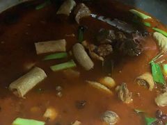 -三里屯土灶炖公鸡地锅鸡(江东店)