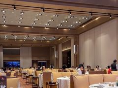 -景月阁空中食府(希尔顿酒店)